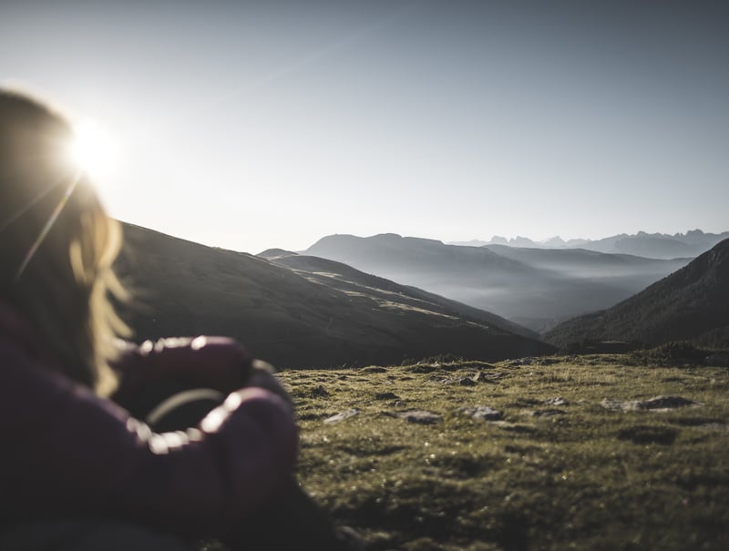 Tra le vette al <br> levar del sole
