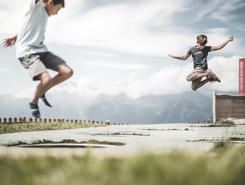 IN-GROUND TRAMPOLINES