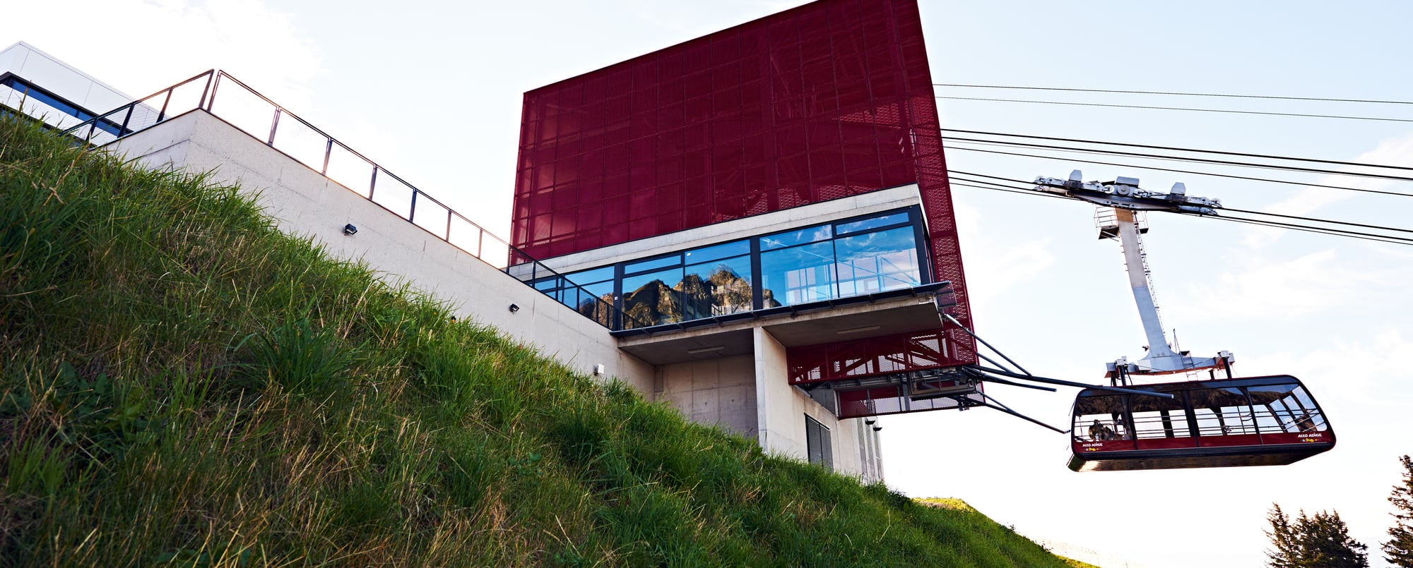 MERAN 2000<br> FÜHRUNGSWECHSEL