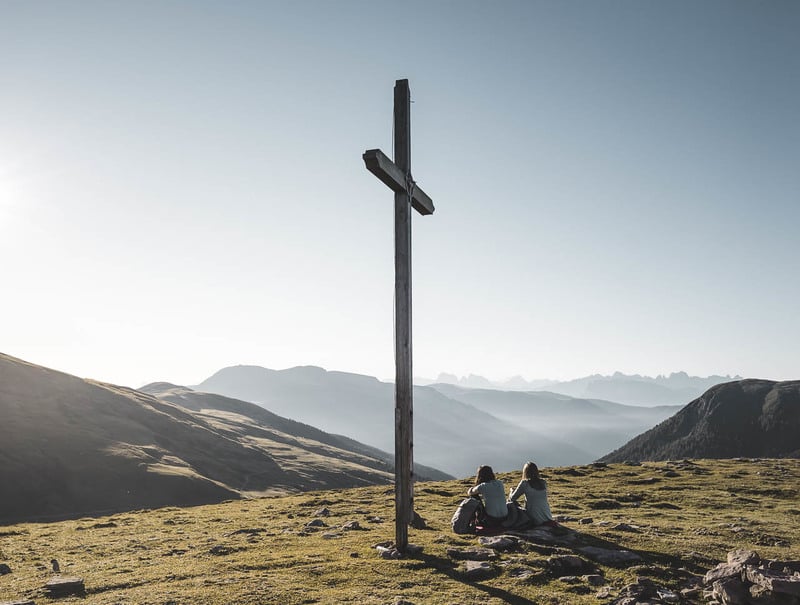SUNRISE HIKE <br> AT THE SPIELER