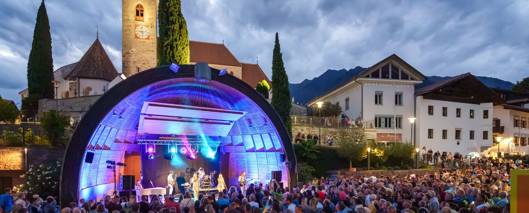 X-DAYS | SUMMER EVENING WITH LIVE MUSIC