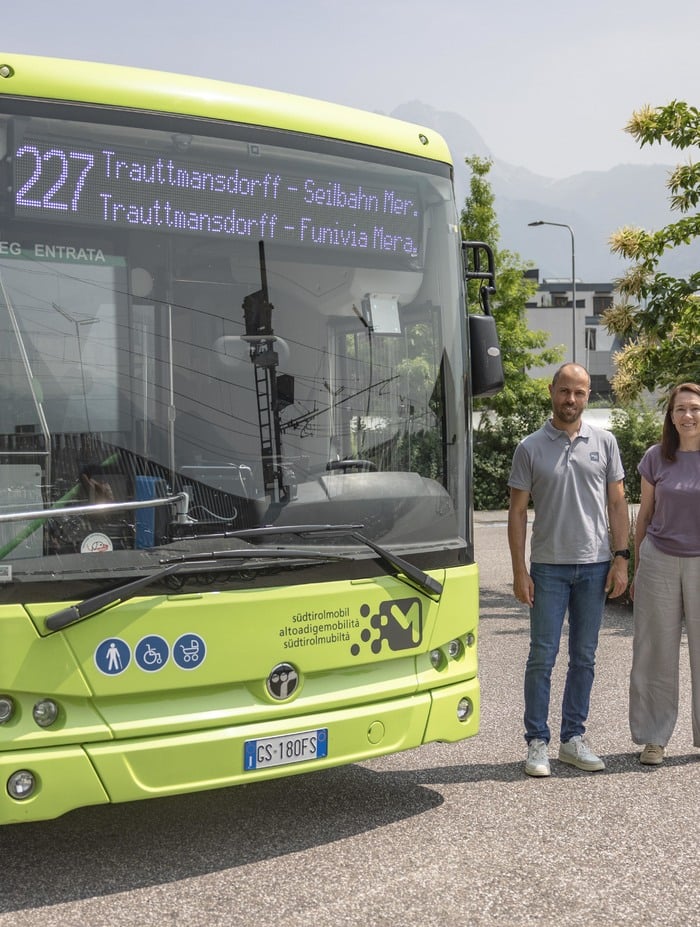 BUSLINIE 227 <br> AUCH IM SOMMER