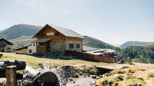 Waidmann Alpine Cottage
