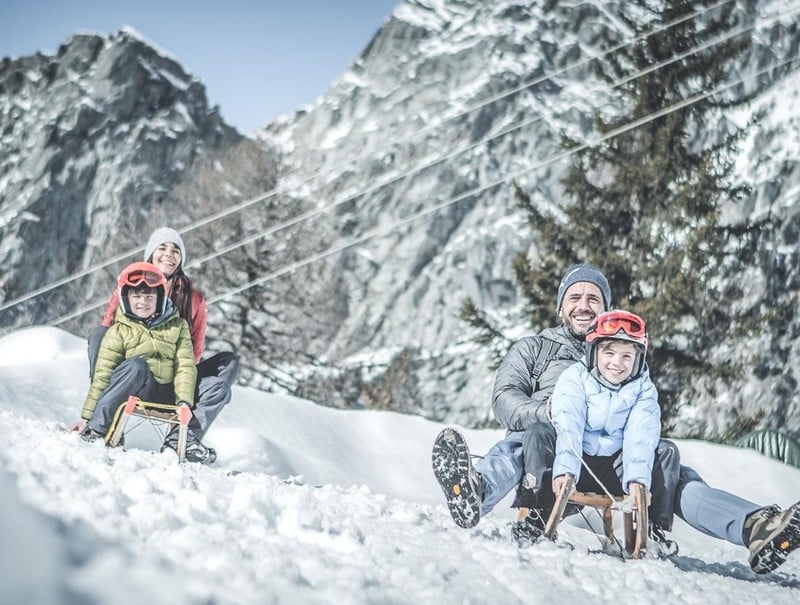 Divertimento in slitta a Merano 2000 in Alto Adige
